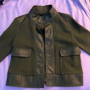 Green jacket with leather parts and buttons, willing to negotiate